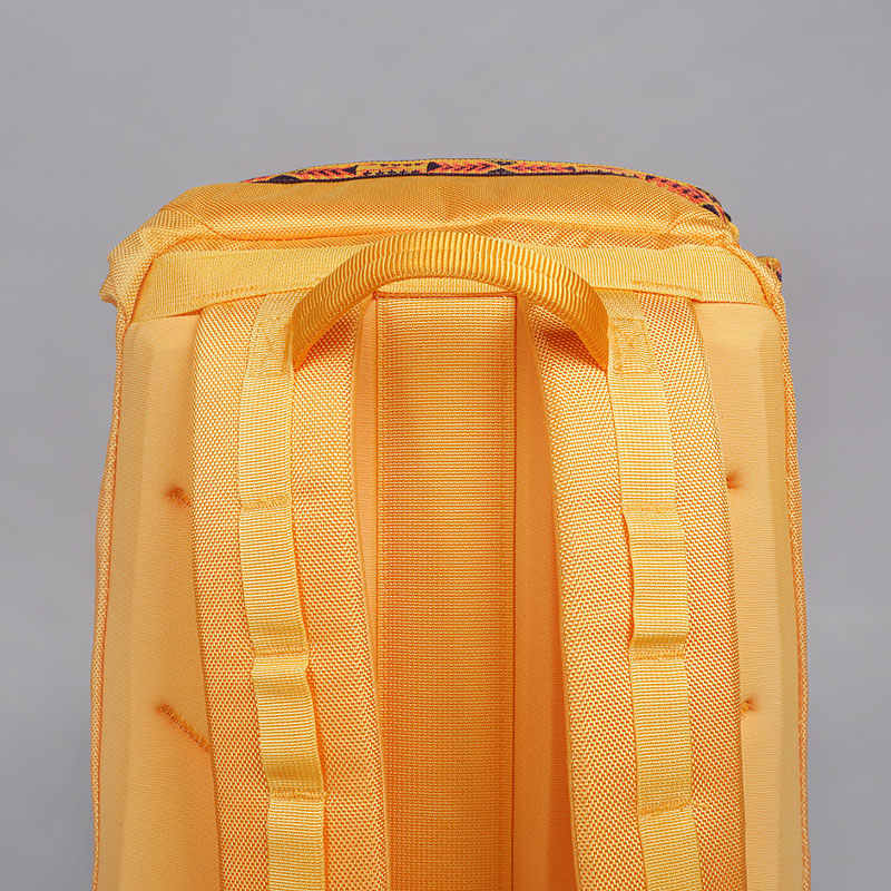  желтый рюкзак The North Face Lineage Ruck 23L T93KUTU24 - цена, описание, фото 5